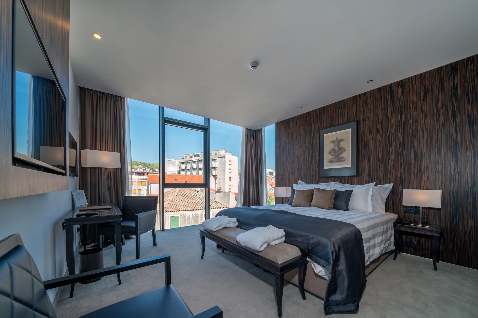 Bellevue Superior City Hotel Šibenik Dış mekan fotoğraf