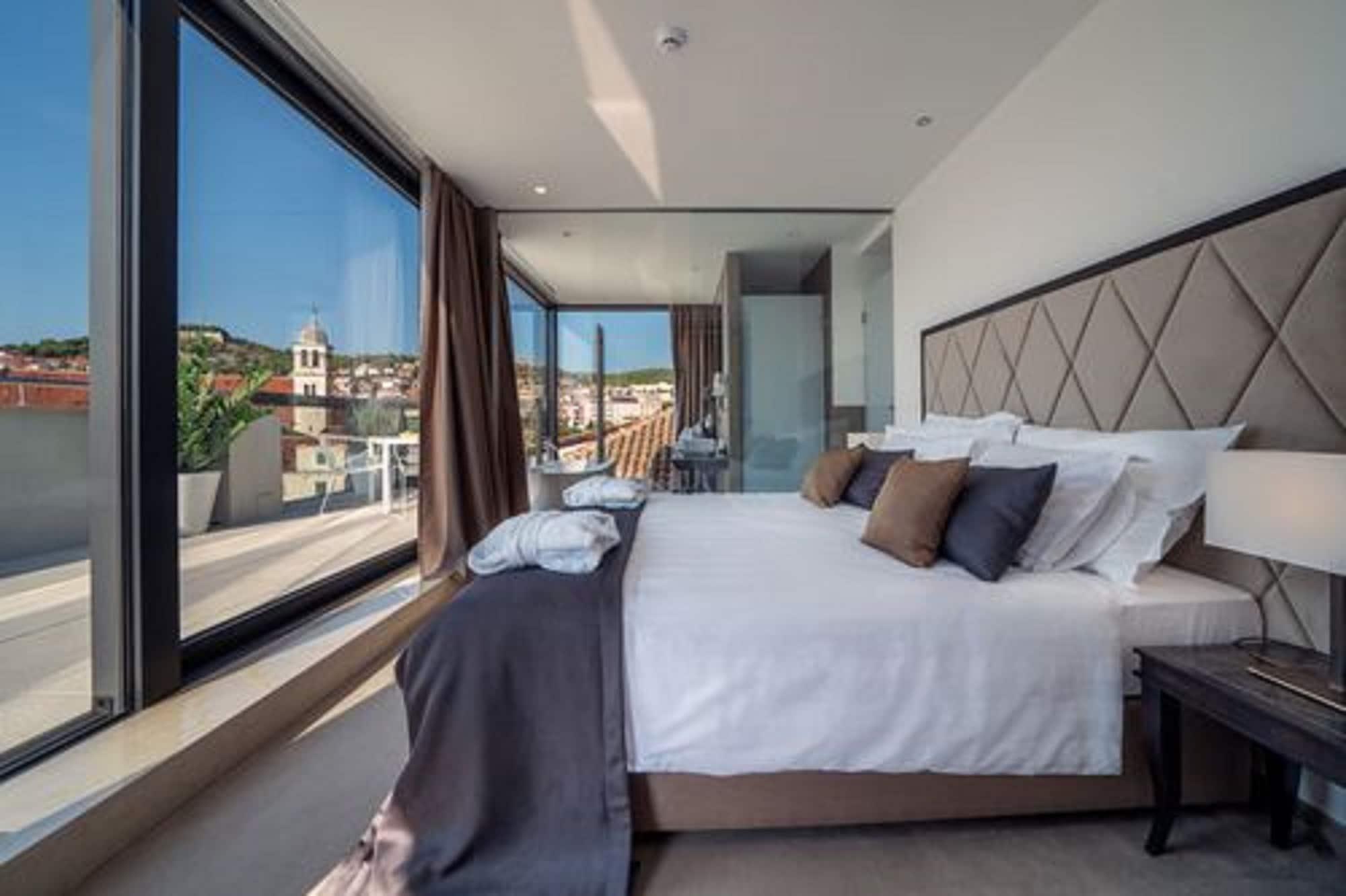 Bellevue Superior City Hotel Šibenik Dış mekan fotoğraf