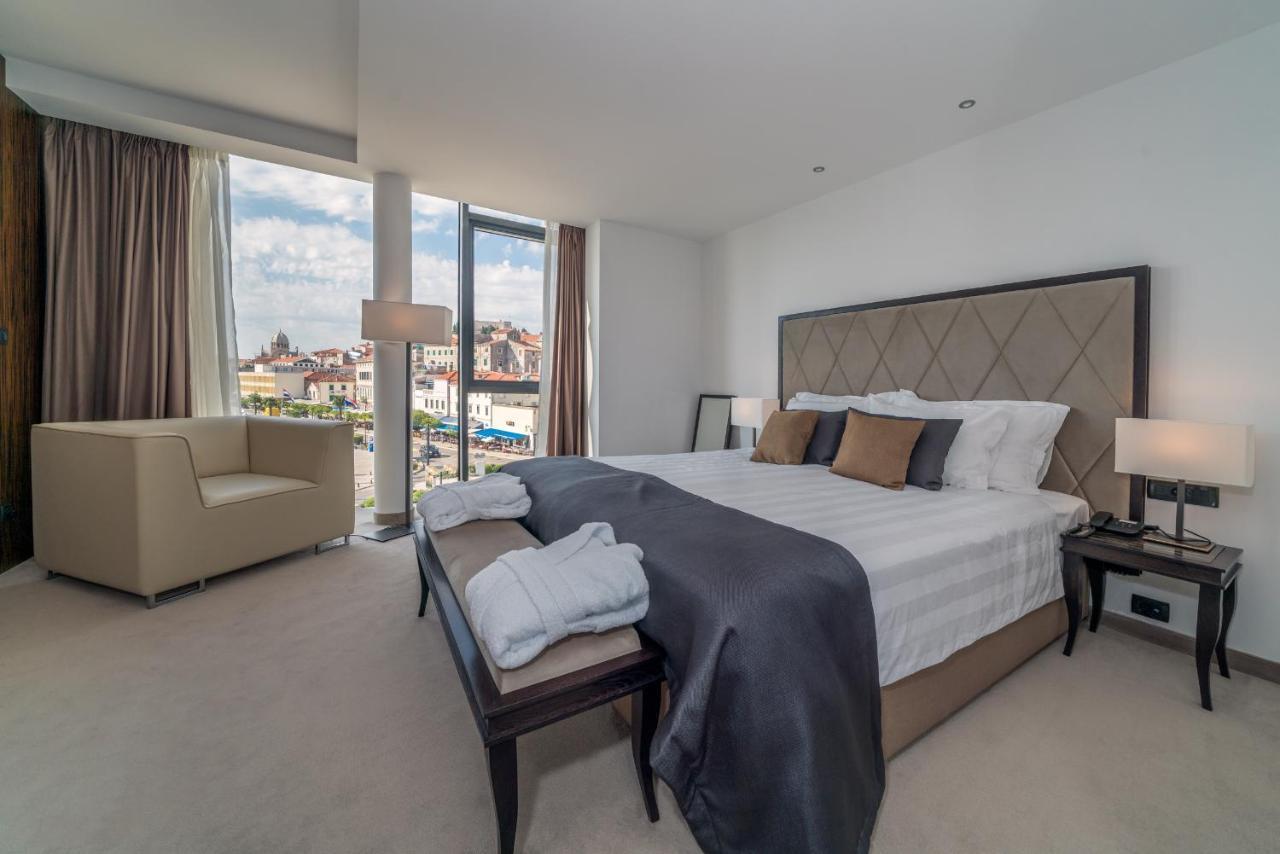 Bellevue Superior City Hotel Šibenik Dış mekan fotoğraf