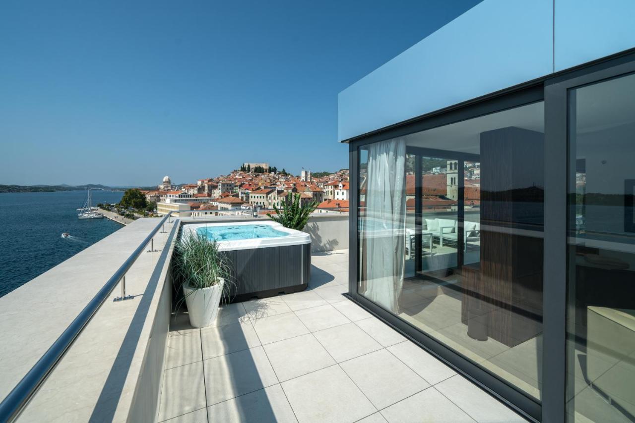 Bellevue Superior City Hotel Šibenik Dış mekan fotoğraf