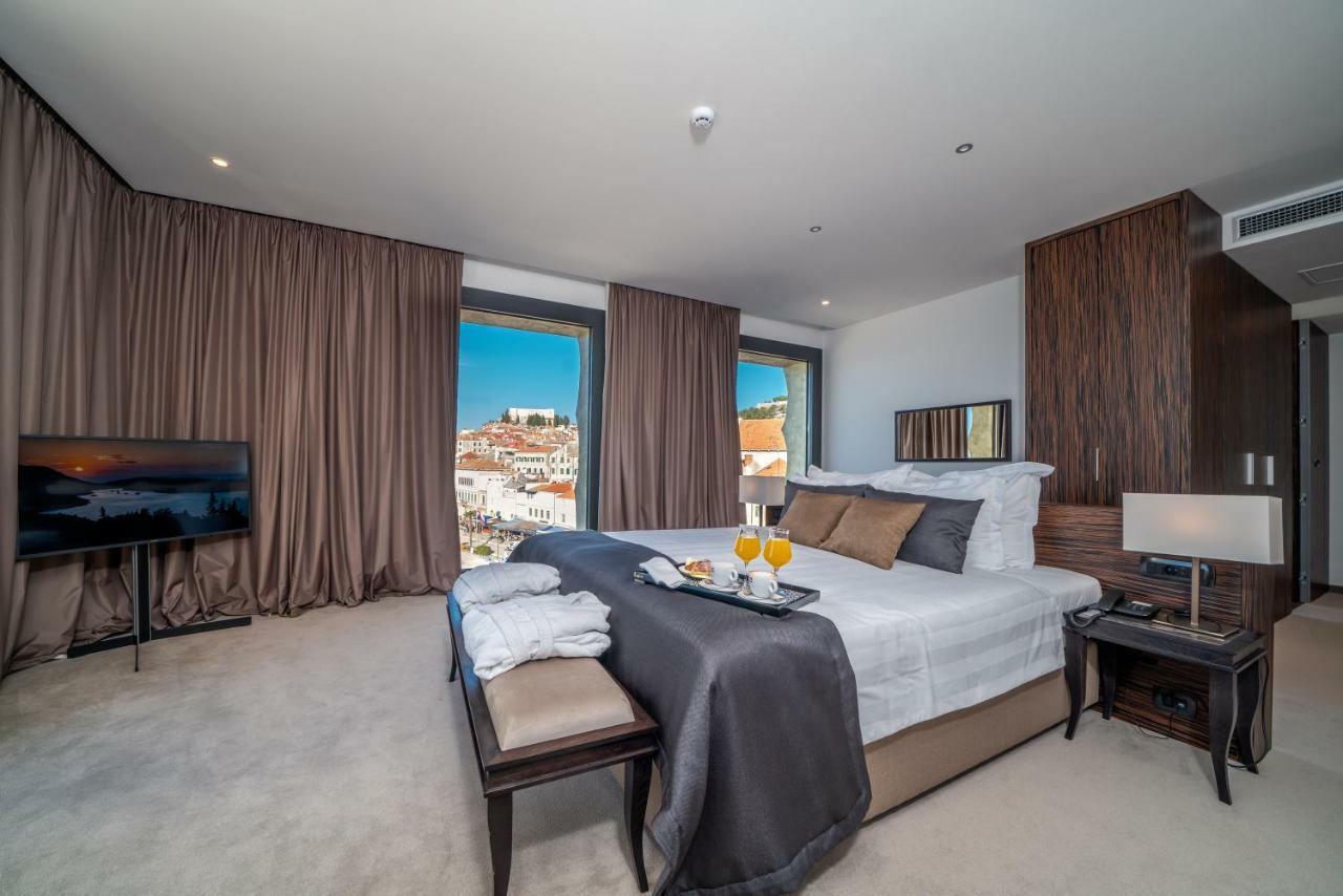 Bellevue Superior City Hotel Šibenik Dış mekan fotoğraf