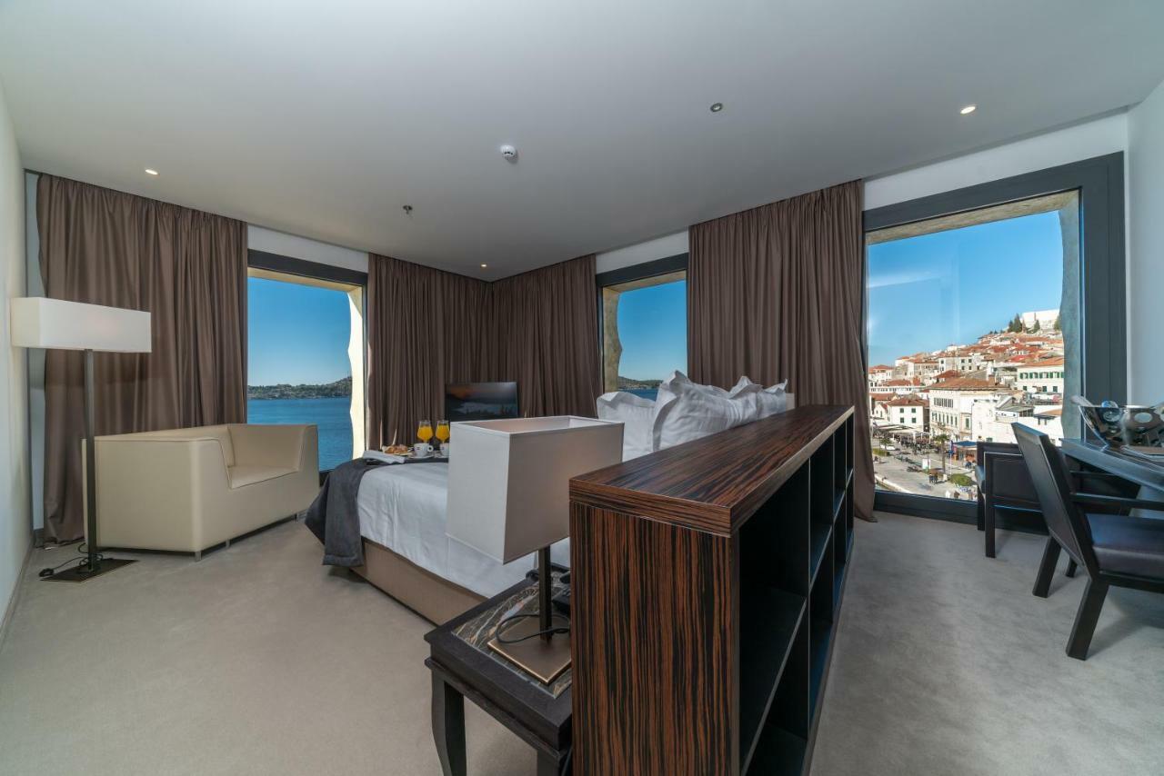 Bellevue Superior City Hotel Šibenik Dış mekan fotoğraf