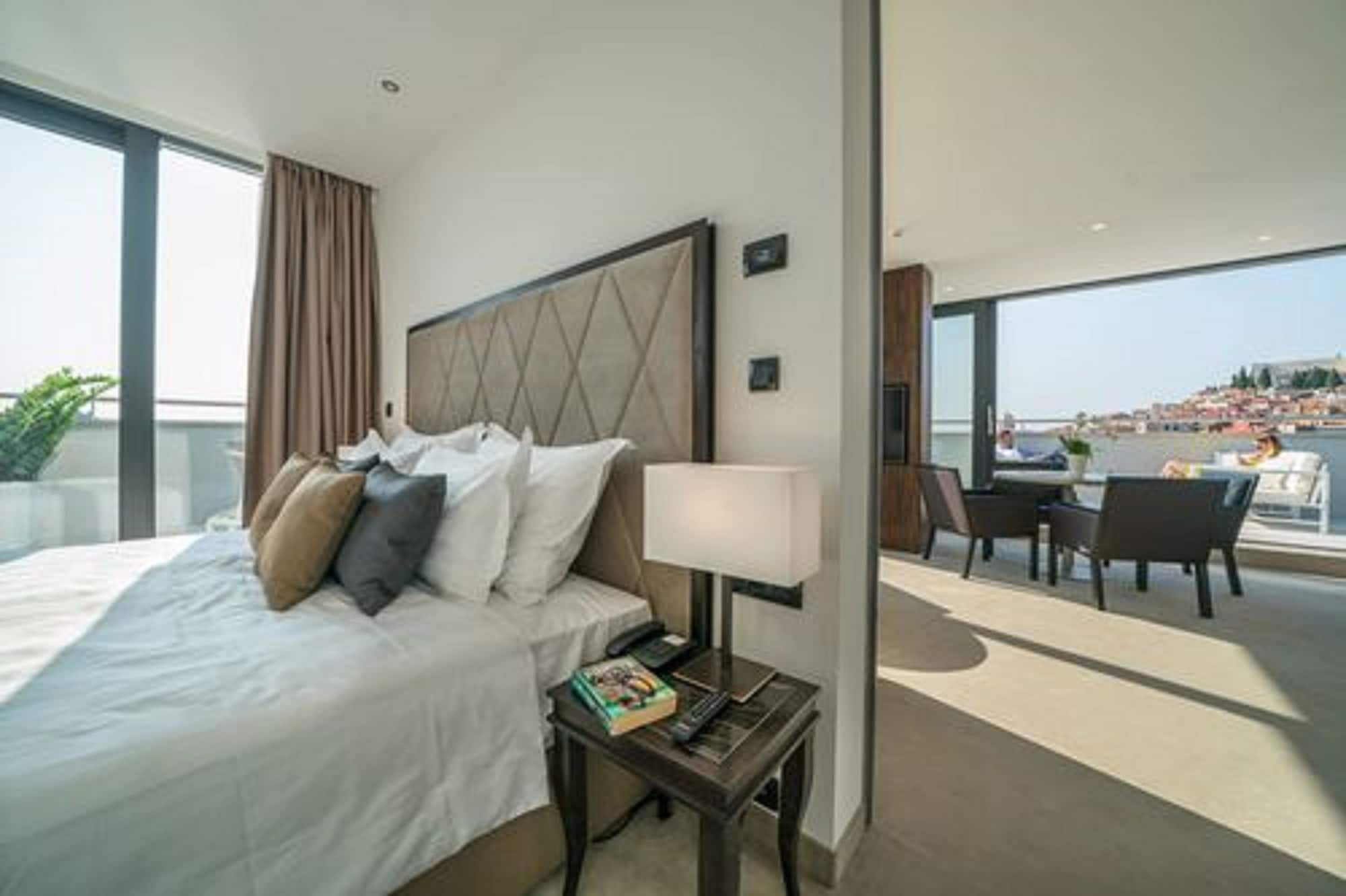 Bellevue Superior City Hotel Šibenik Dış mekan fotoğraf
